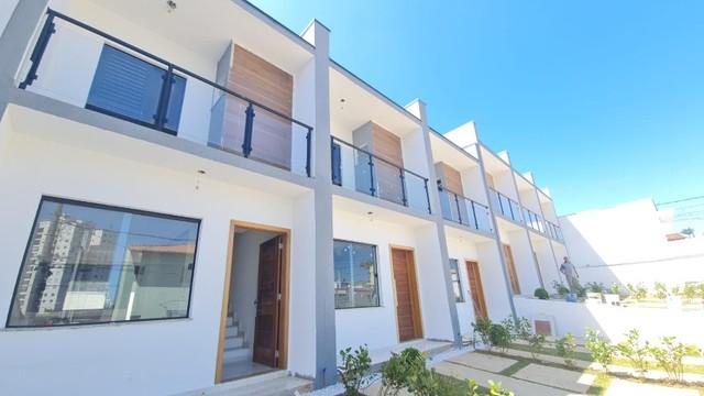 Casa à venda com 2 quartos, 84m² - Foto 2