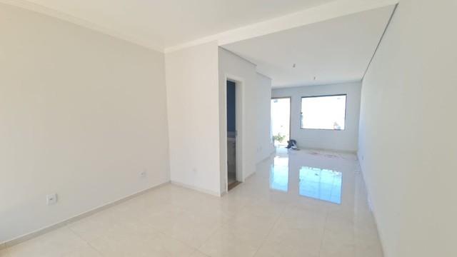 Casa à venda com 2 quartos, 84m² - Foto 3