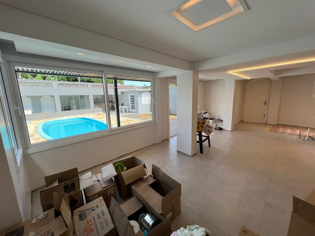 Casa à venda com 4 quartos, 280m² - Foto 10