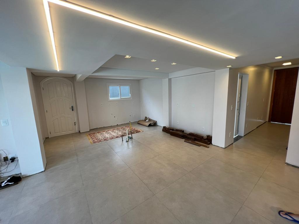 Casa à venda com 4 quartos, 280m² - Foto 20