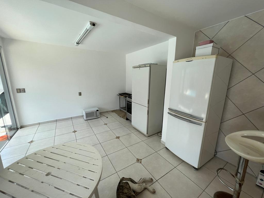 Casa à venda com 4 quartos, 280m² - Foto 26