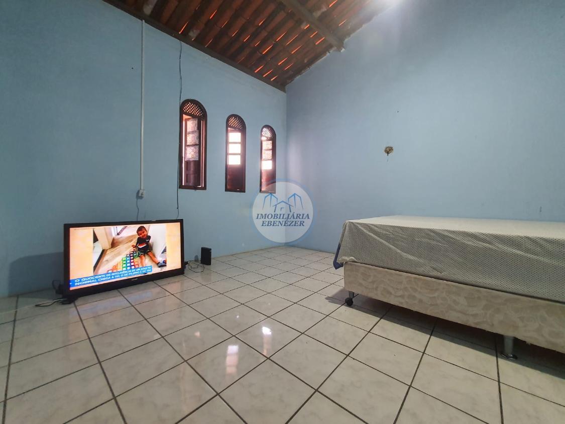 Casa à venda com 4 quartos, 182m² - Foto 18