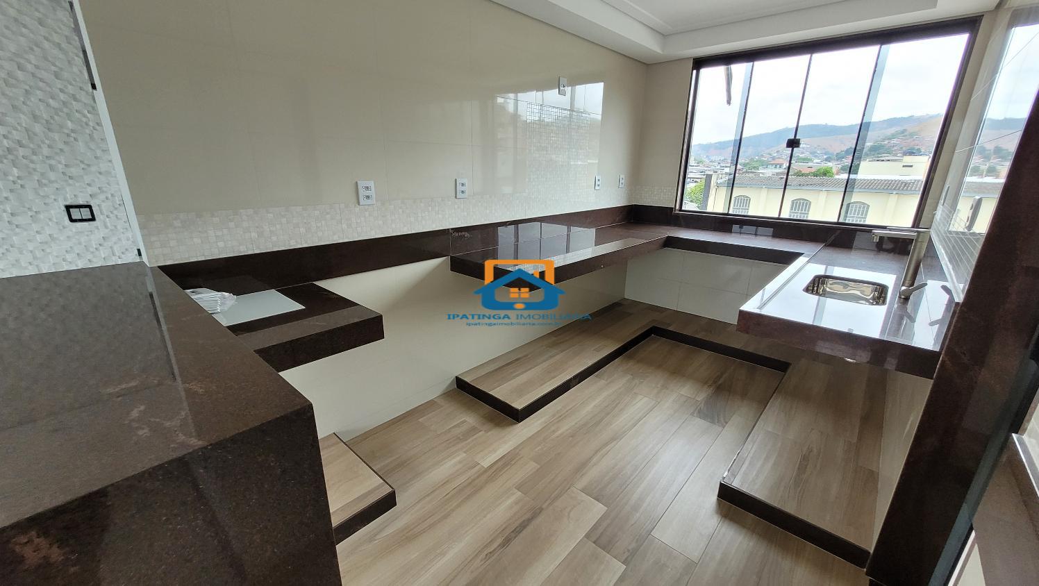 Oportunidade incrível, para você morar em uma cobertura duplex no bairro Esperança!