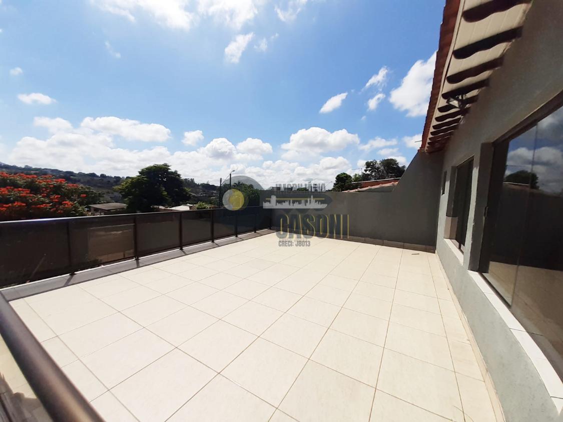 Sobrado à venda com 2 quartos, 263m² - Foto 2