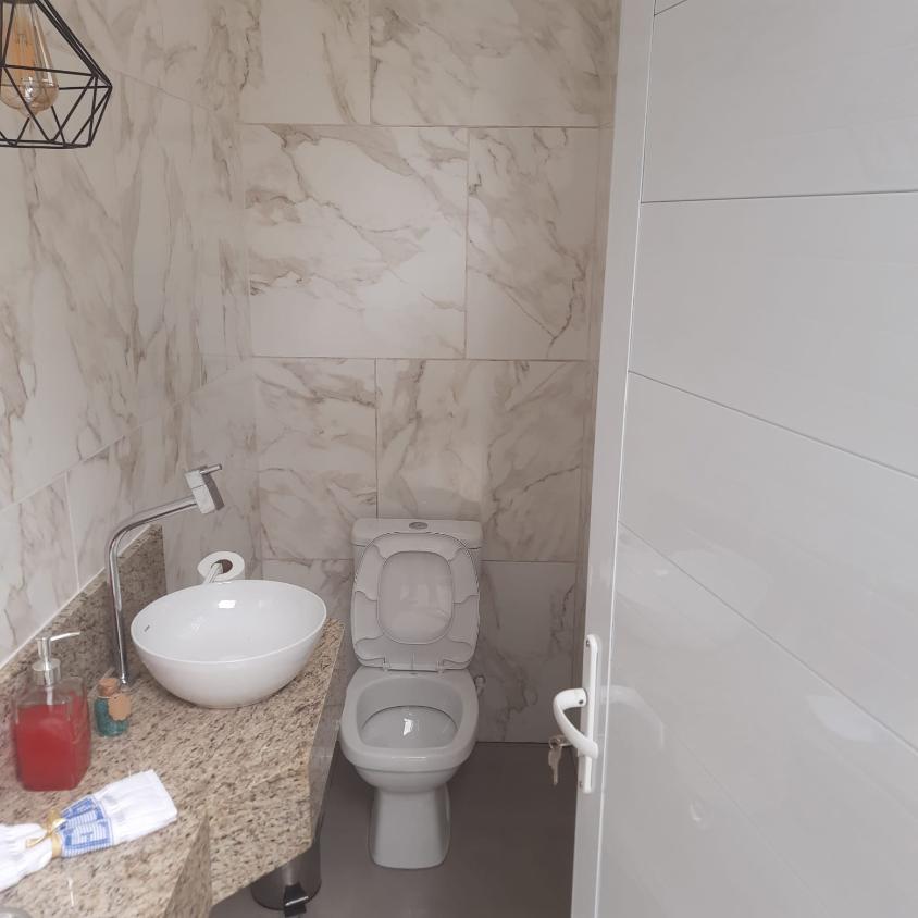 Casa à venda com 2 quartos, 200m² - Foto 12