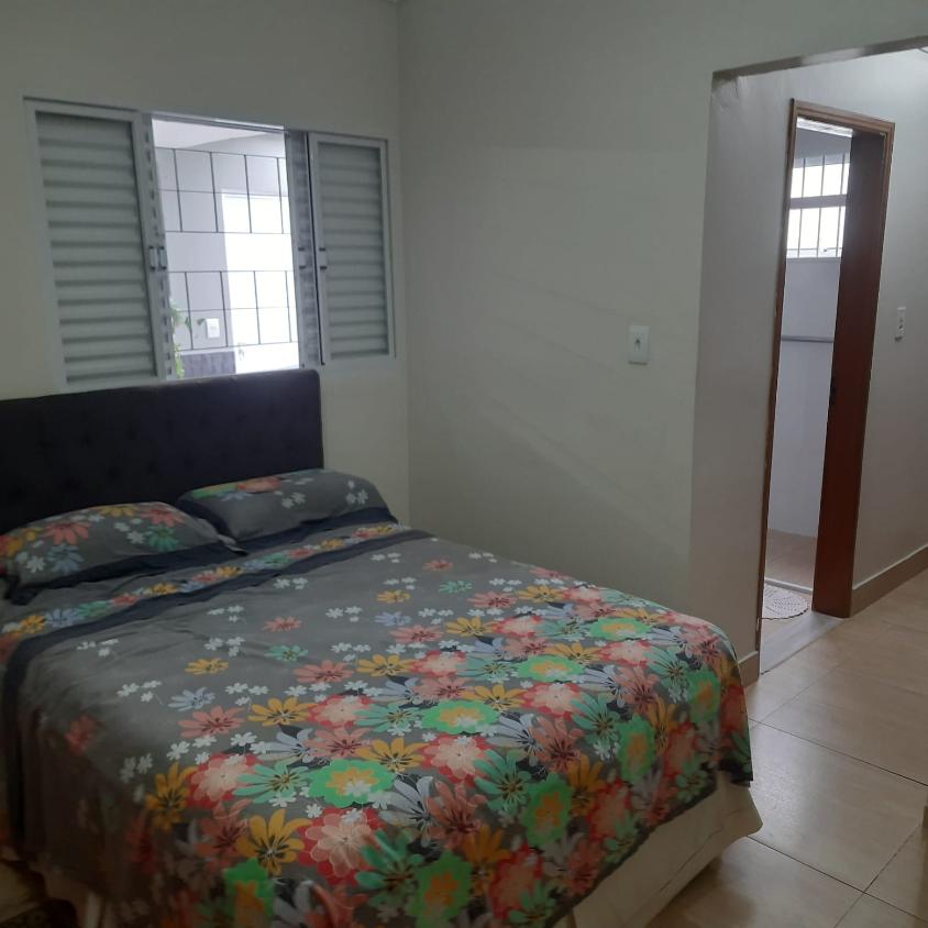 Casa à venda com 2 quartos, 200m² - Foto 17