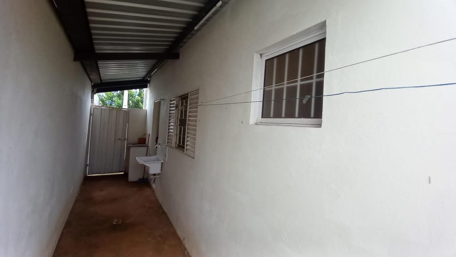 Casa de Condomínio à venda com 2 quartos, 65m² - Foto 12