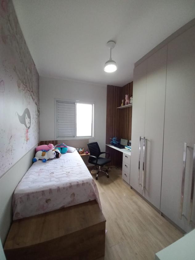 Apartamento à venda com 3 quartos, 94m² - Foto 18