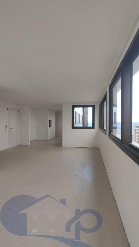 Apartamento à venda com 3 quartos, 235m² - Foto 24