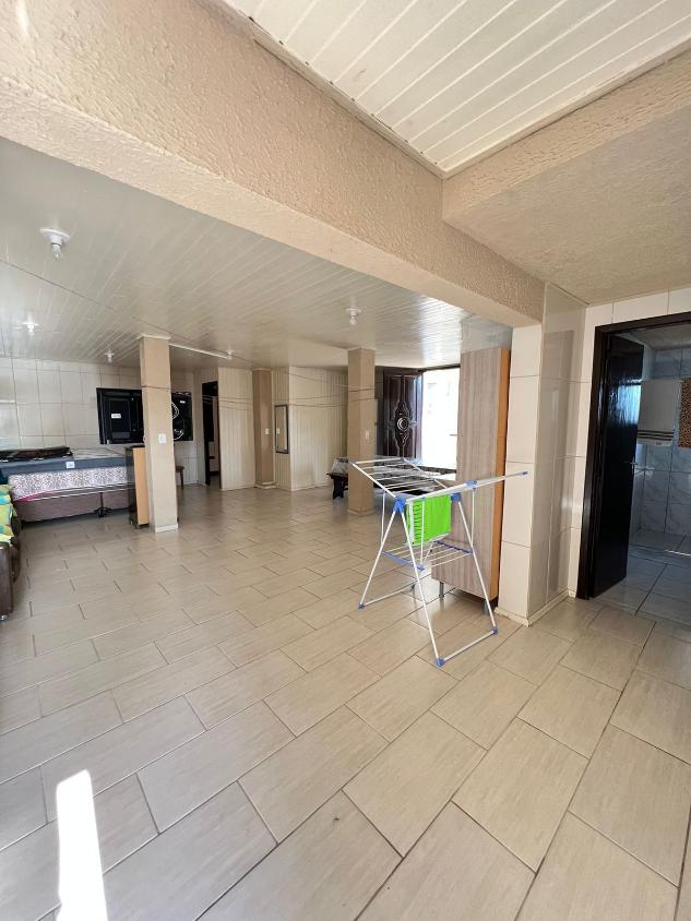 Casa à venda com 3 quartos, 278m² - Foto 4