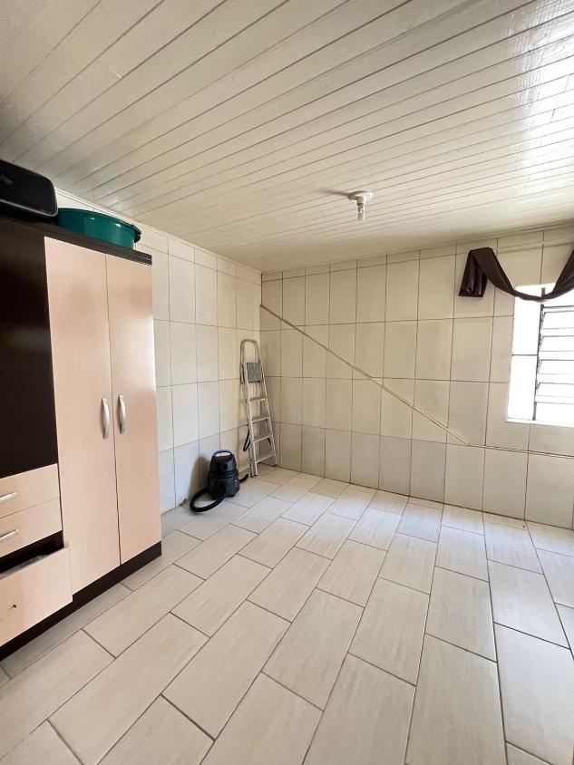 Casa à venda com 3 quartos, 278m² - Foto 8