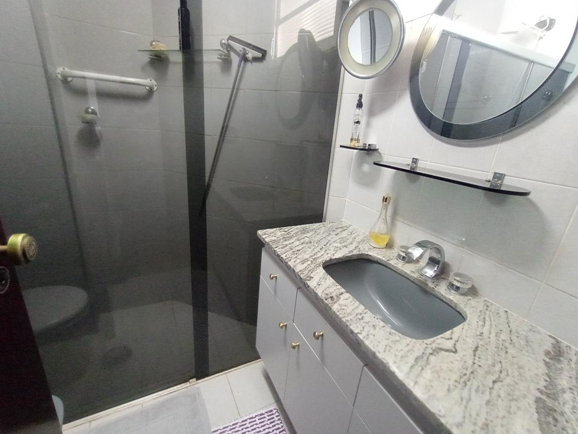 Apartamento à venda com 3 quartos, 116m² - Foto 9