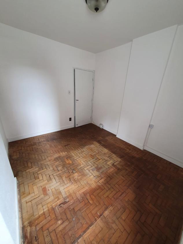 Apartamento à venda com 1 quarto, 59m² - Foto 13