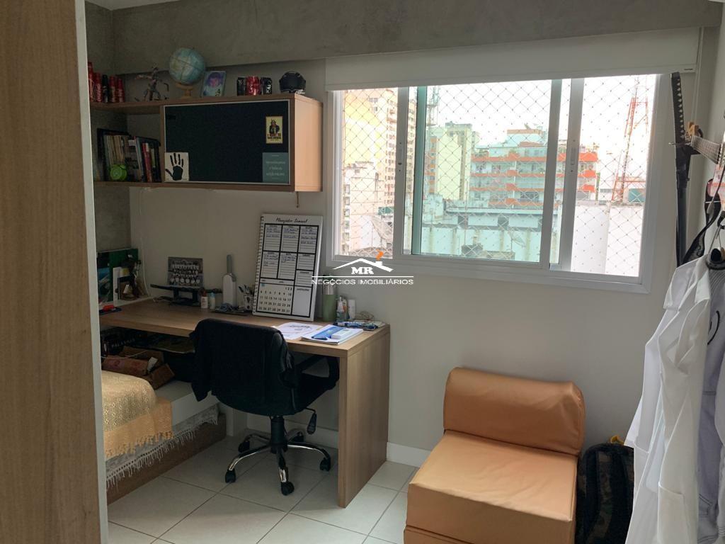 Apartamento à venda com 4 quartos, 145m² - Foto 13