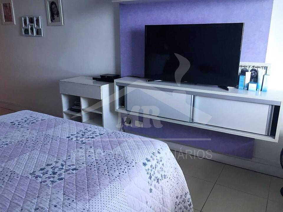 Apartamento à venda com 4 quartos, 300m² - Foto 13