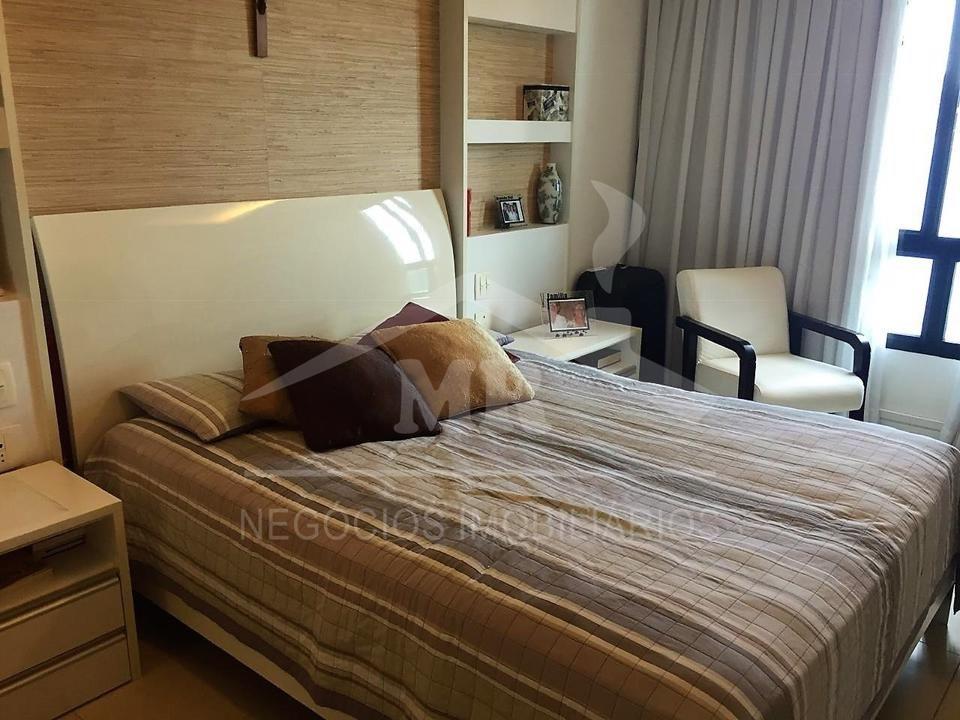 Apartamento à venda com 4 quartos, 300m² - Foto 14