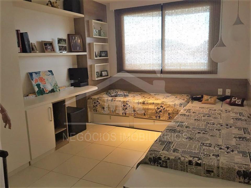 Apartamento à venda com 4 quartos, 300m² - Foto 16