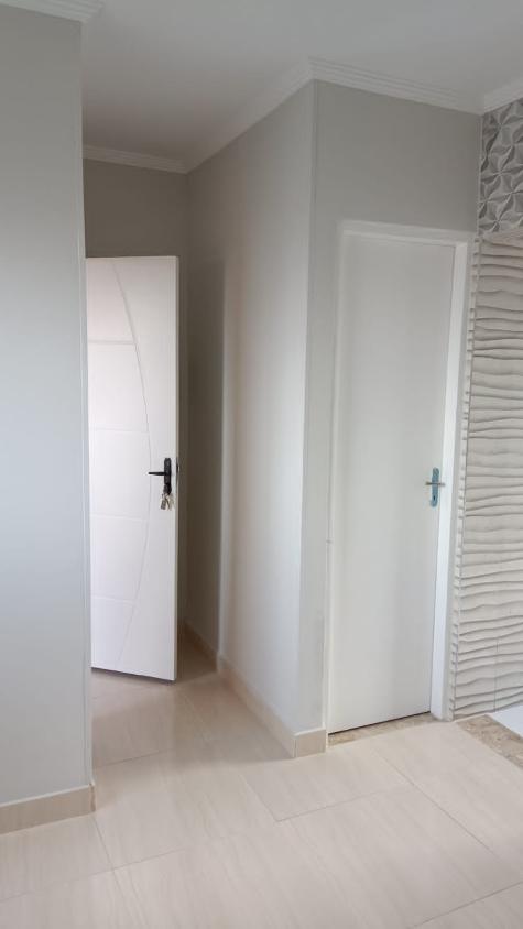 Apartamento à venda com 2 quartos, 42m² - Foto 1