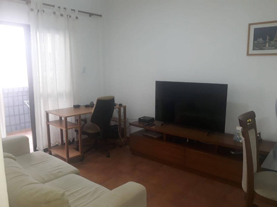 Apartamento à venda com 2 quartos, 63m² - Foto 3