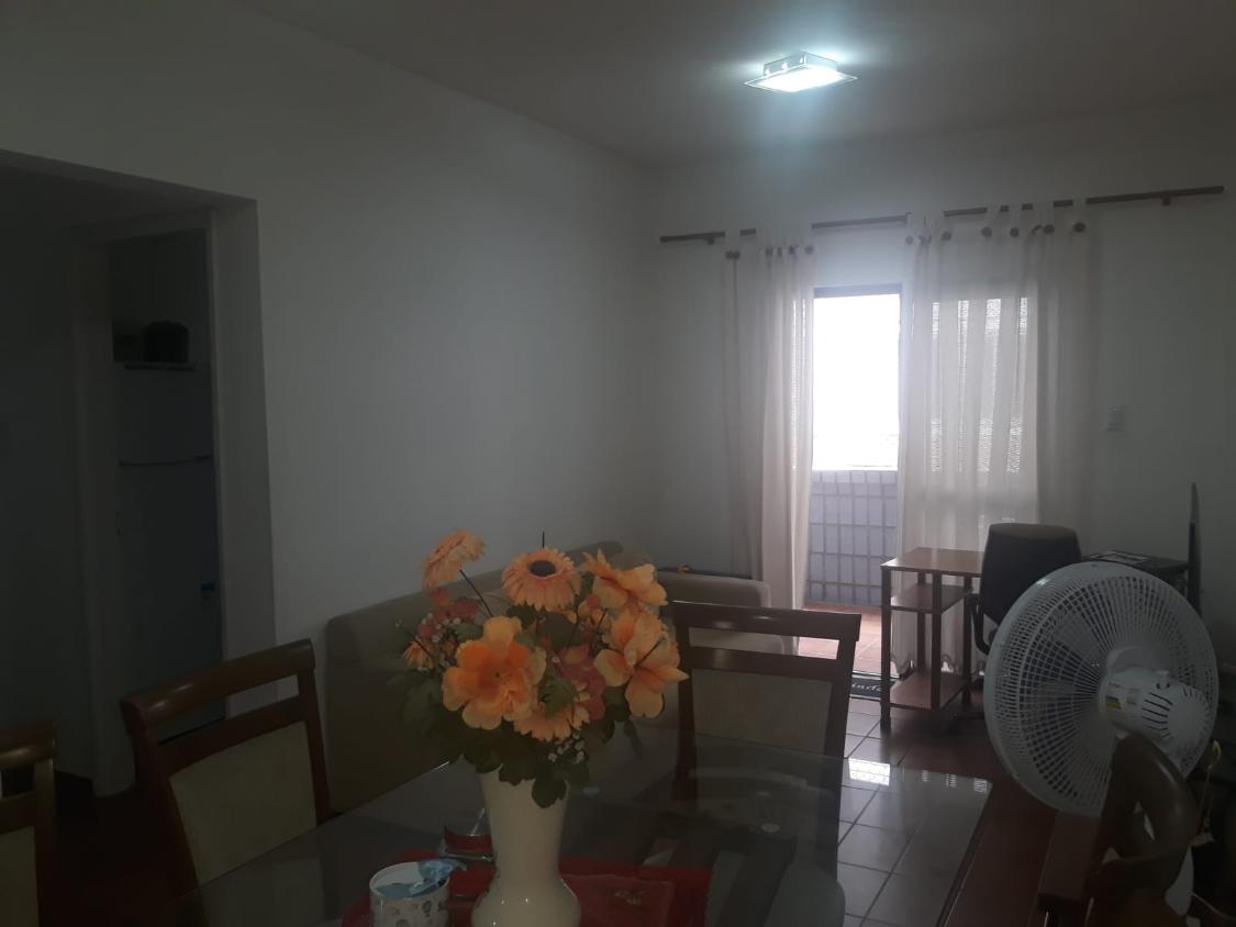 Apartamento à venda com 2 quartos, 63m² - Foto 17