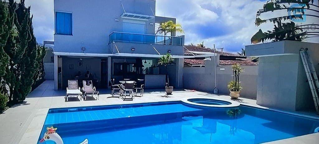 Casa de Condomínio à venda com 5 quartos, 318m² - Foto 2