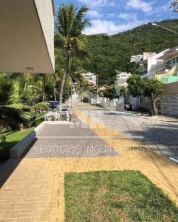 Casa de Condomínio à venda com 4 quartos, 526m² - Foto 16