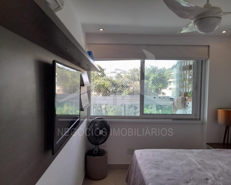 Apartamento à venda com 3 quartos, 125m² - Foto 13