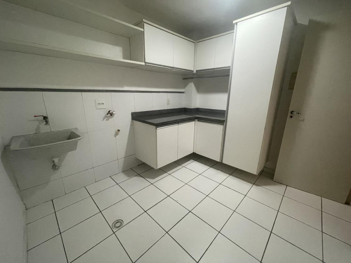 Casa de Condomínio à venda com 3 quartos, 196m² - Foto 13