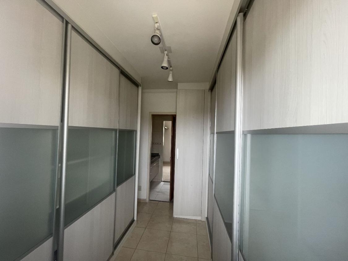 Casa de Condomínio à venda com 3 quartos, 196m² - Foto 16