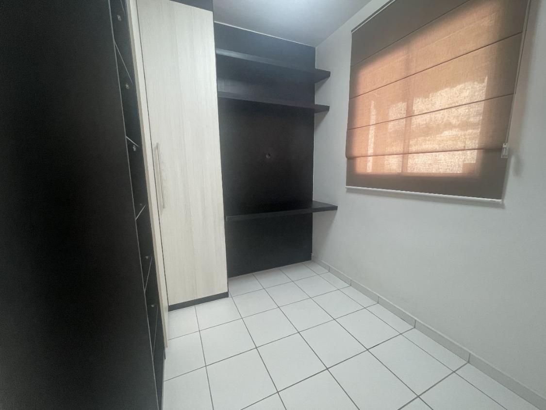 Casa de Condomínio à venda com 3 quartos, 196m² - Foto 19