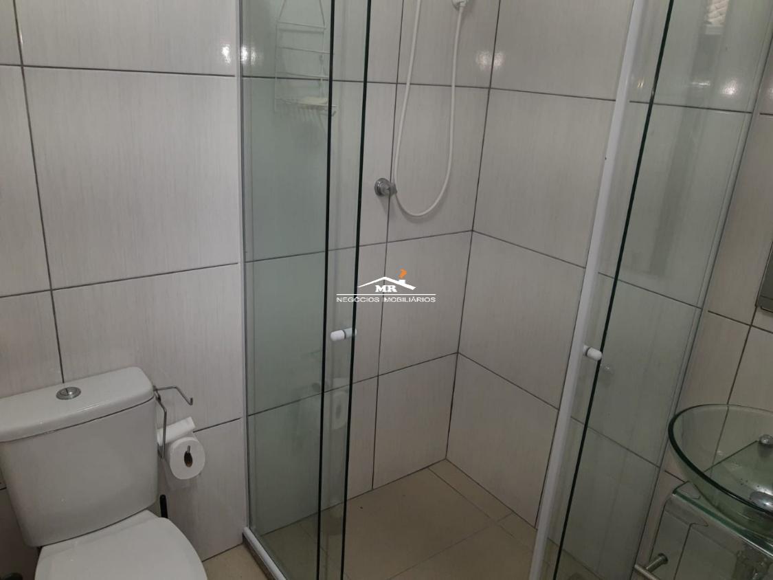 Casa à venda com 3 quartos, 300m² - Foto 12