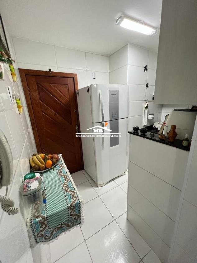 Apartamento à venda com 2 quartos, 74m² - Foto 20