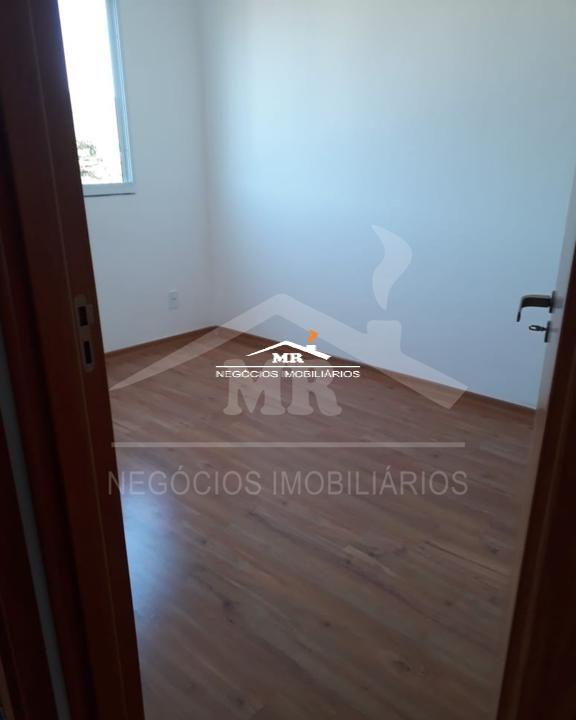 Apartamento à venda com 2 quartos, 60m² - Foto 5