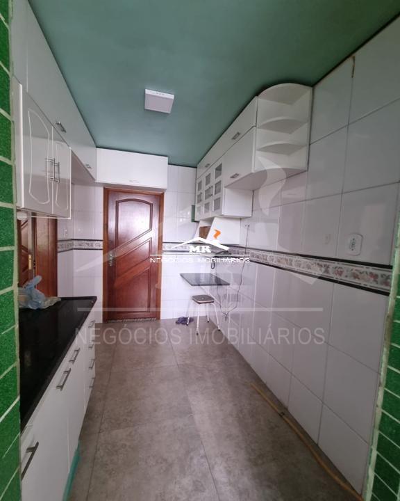 Apartamento à venda com 2 quartos, 62m² - Foto 15