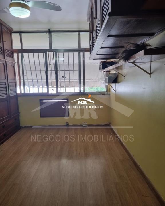 Apartamento à venda com 2 quartos, 62m² - Foto 6