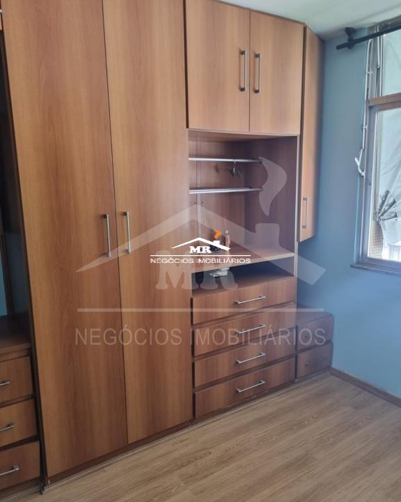 Apartamento à venda com 2 quartos, 62m² - Foto 7