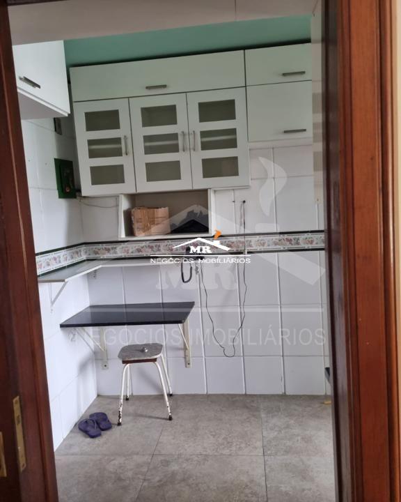 Apartamento à venda com 2 quartos, 62m² - Foto 18