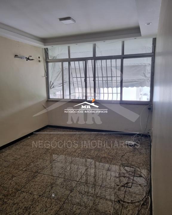 Apartamento à venda com 2 quartos, 62m² - Foto 1