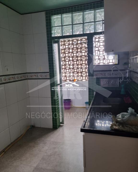 Apartamento à venda com 2 quartos, 62m² - Foto 17