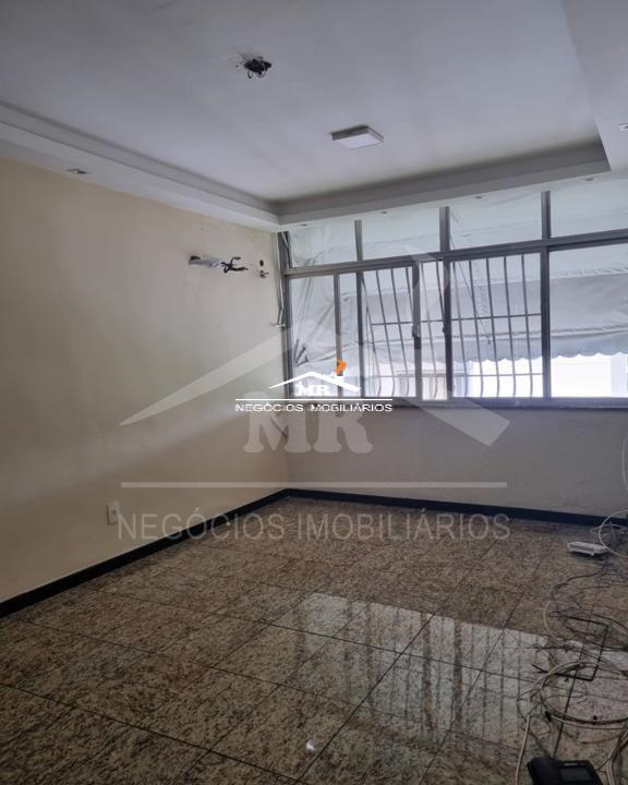 Apartamento à venda com 2 quartos, 62m² - Foto 2