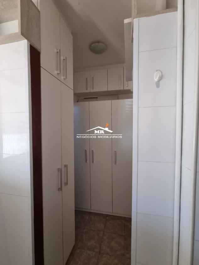 Apartamento à venda com 3 quartos, 130m² - Foto 8