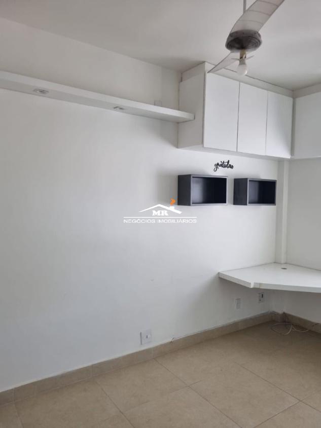 Apartamento à venda com 3 quartos, 130m² - Foto 18