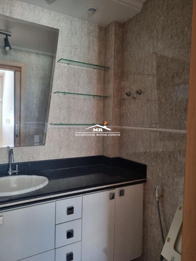 Apartamento à venda com 3 quartos, 130m² - Foto 16