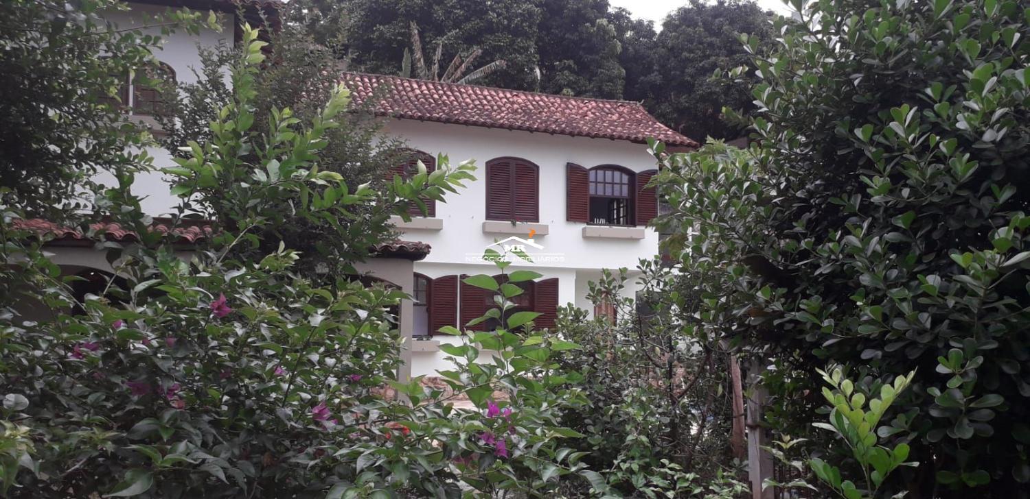 Casa de Condomínio à venda com 5 quartos, 226m² - Foto 1