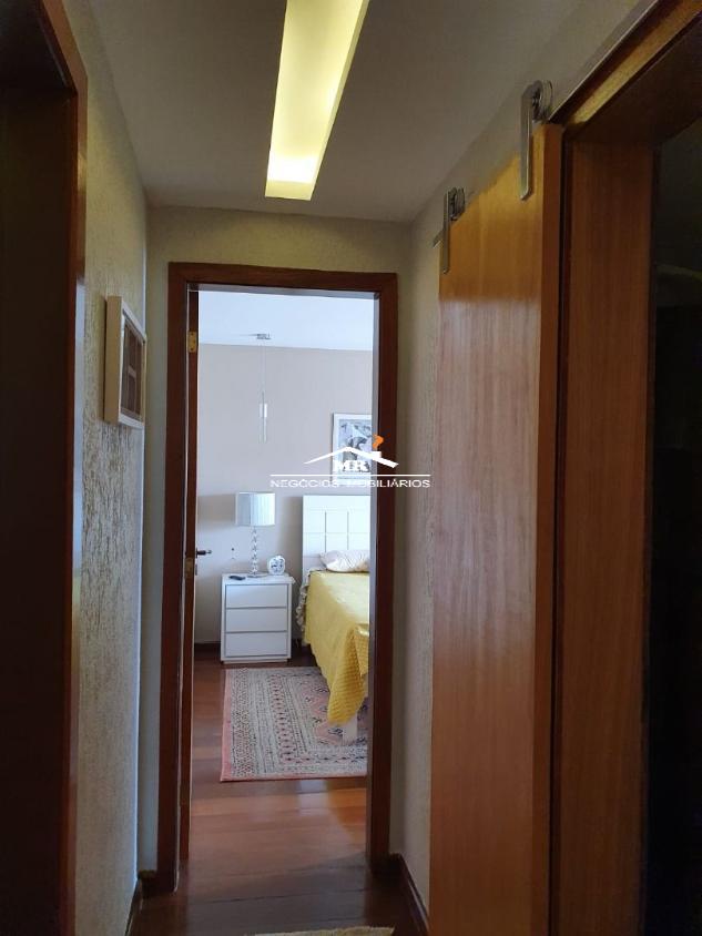 Apartamento à venda com 3 quartos, 210m² - Foto 25