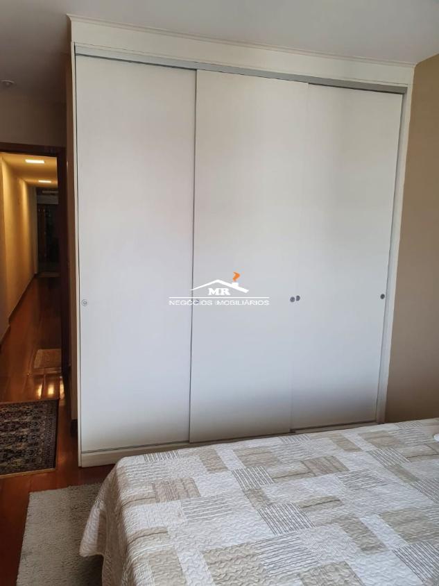 Apartamento à venda com 3 quartos, 210m² - Foto 20