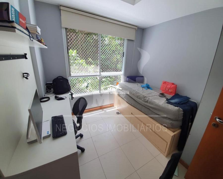 Apartamento à venda com 4 quartos, 165m² - Foto 7