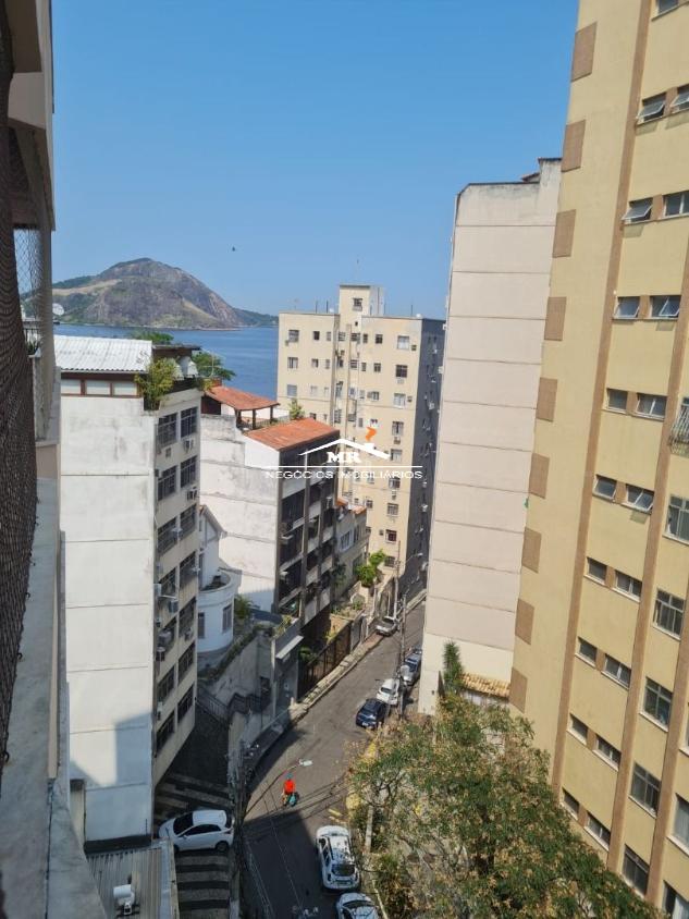 Apartamento à venda com 4 quartos, 434m² - Foto 3