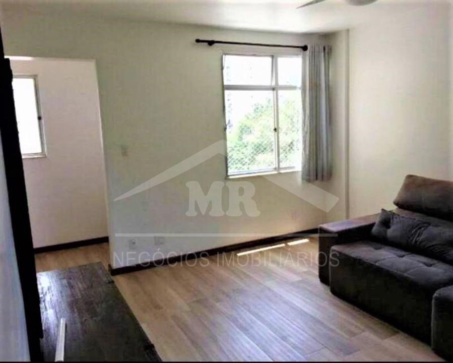 Apartamento à venda com 3 quartos, 96m² - Foto 2