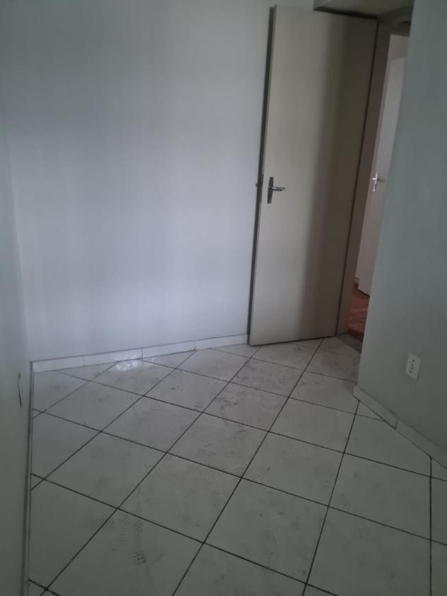 Apartamento à venda com 2 quartos, 80m² - Foto 8